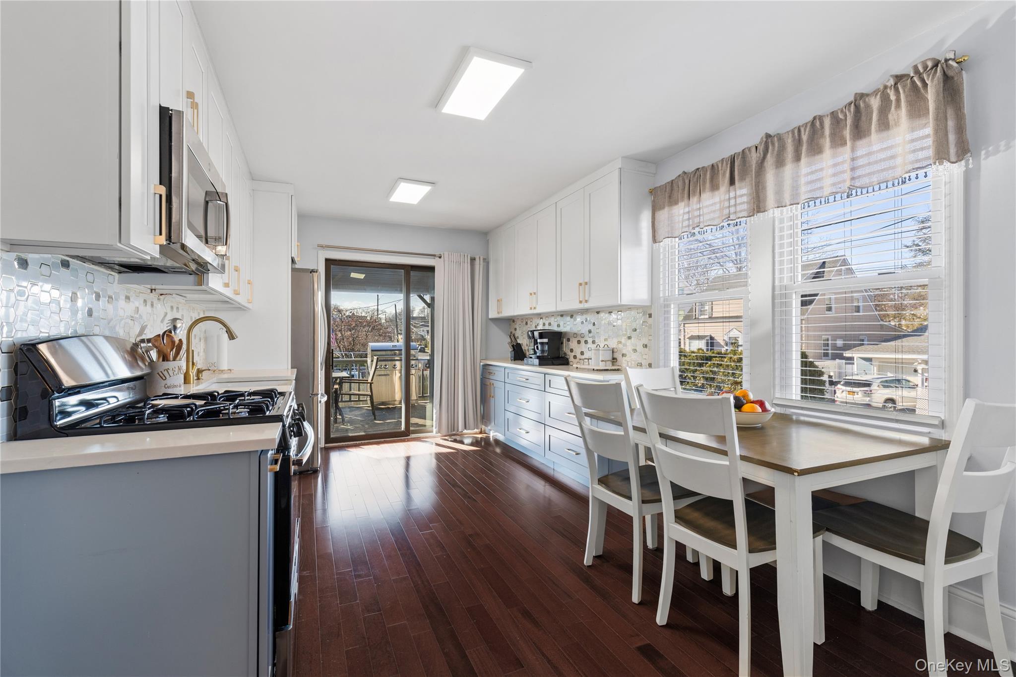 #7 photo, 40 Oak Street, Harrison , NY 10528