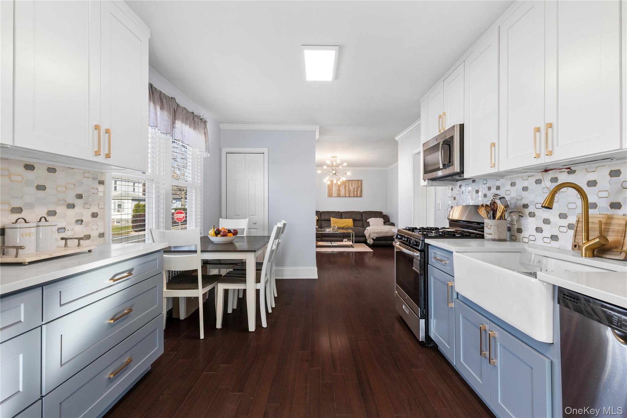 #9 photo, 40 Oak Street, Harrison , NY 10528