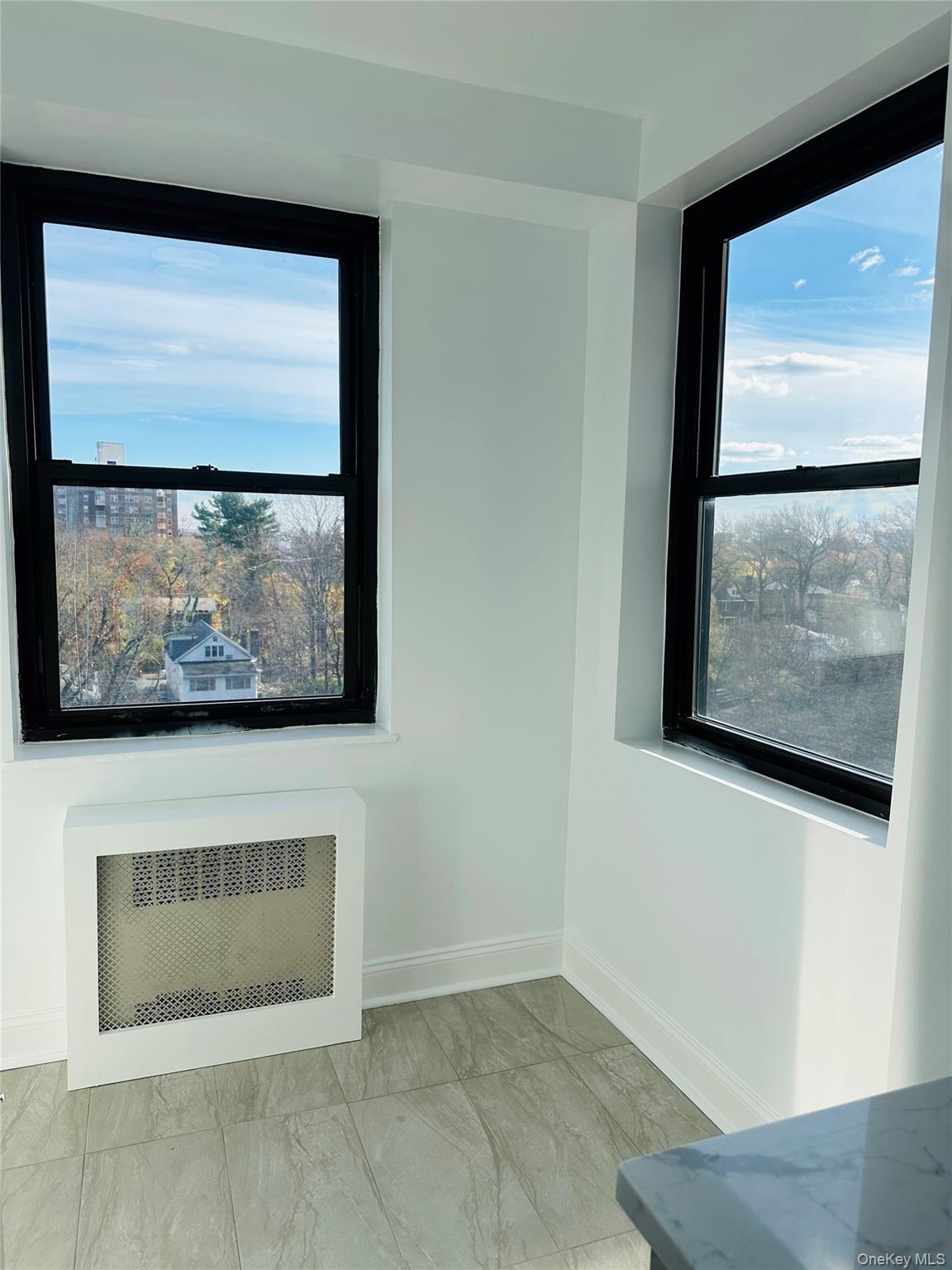 #10 photo, 3103 Fairfield Avenue, Bronx , NY 10463