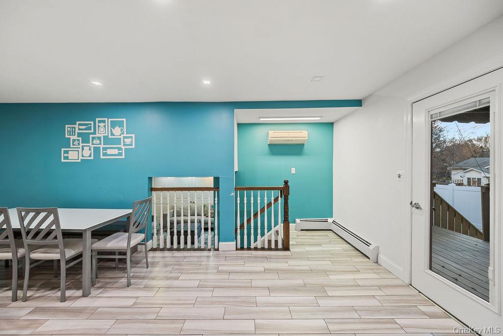 #12 photo, 104 W Maple Avenue, 뉴욕주 Monsey , NY 10952