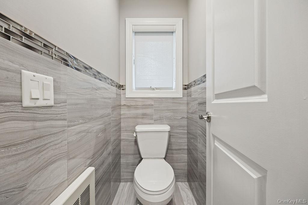 #16 photo, 104 W Maple Avenue, 뉴욕주 Monsey , NY 10952