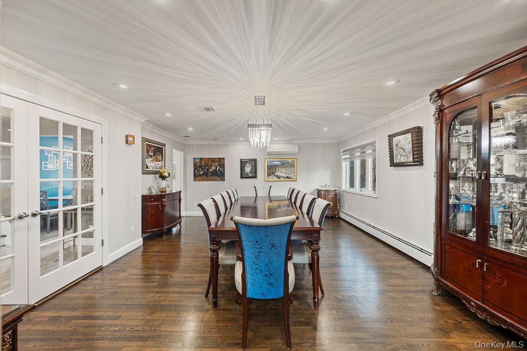 #7 photo, 104 W Maple Avenue, 뉴욕주 Monsey , NY 10952