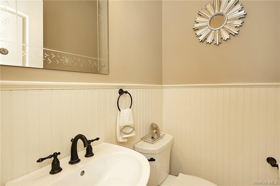 #12 photo, 240 Columbus Avenue, 뉴욕주 West Harrison , NY 10604