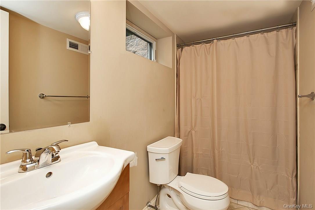 #20 photo, 240 Columbus Avenue, 뉴욕주 West Harrison , NY 10604