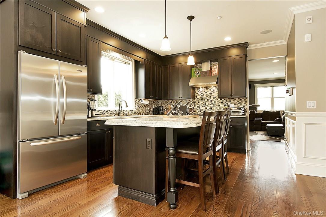 #7 photo, 240 Columbus Avenue, 뉴욕주 West Harrison , NY 10604