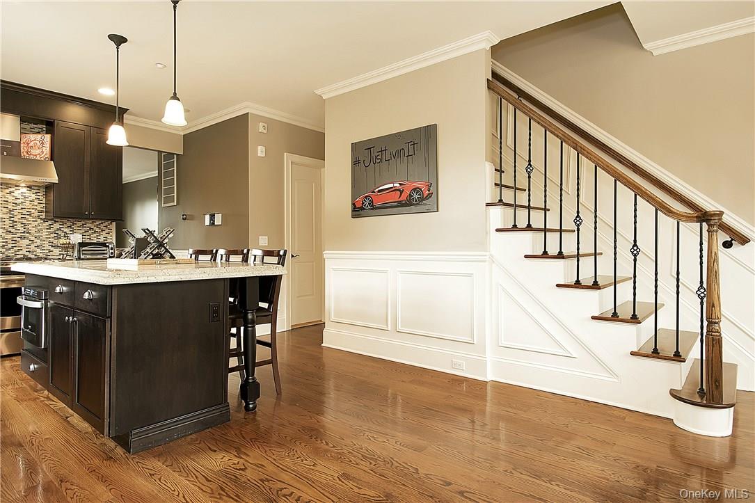 #8 photo, 240 Columbus Avenue, 뉴욕주 West Harrison , NY 10604