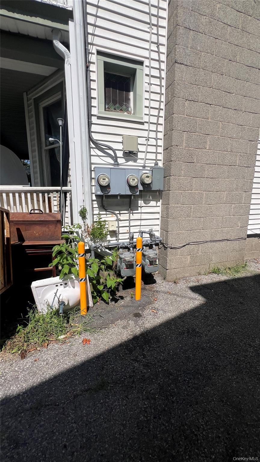 #4 photo, 13 Hammersley Avenue, Poughkeepsie , NY 12601