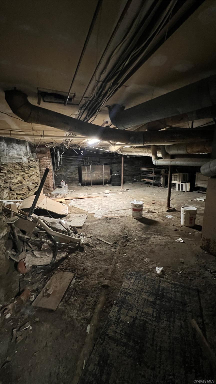 #9 photo, 13 Hammersley Avenue, Poughkeepsie , NY 12601