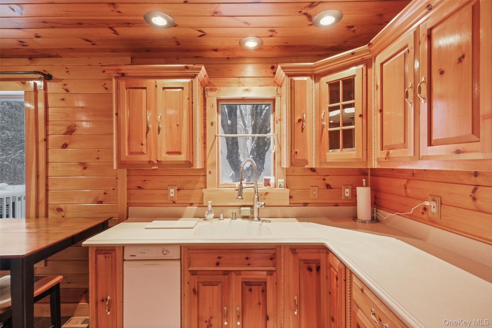 #15 photo, 445 N Quaker Lane, Hyde Park , NY 12538