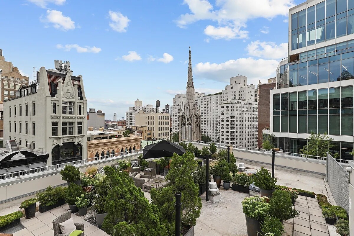 #9 photo, 67 E 11TH Street, مانهاتن Greenwich Village , NY 10003