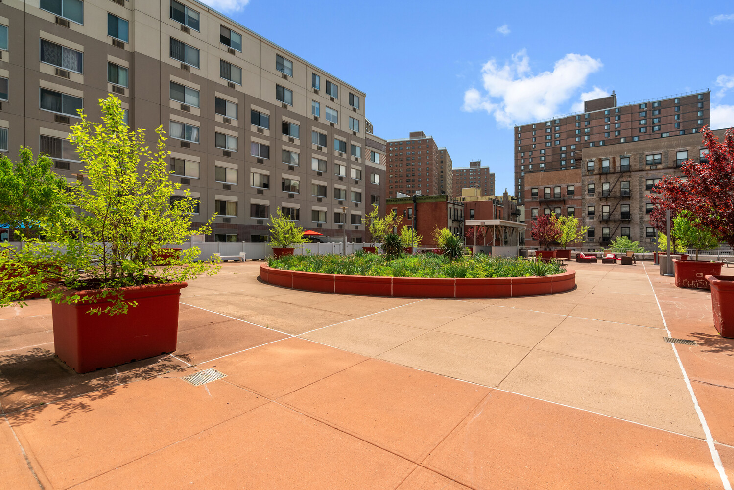 #21 photo, 300 W 145TH Street, מנהטן Central Harlem , NY 10030