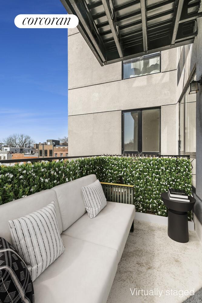 #3 photo, 186 PUTNAM Avenue, Bedford-Stuyvesant , NY 11216