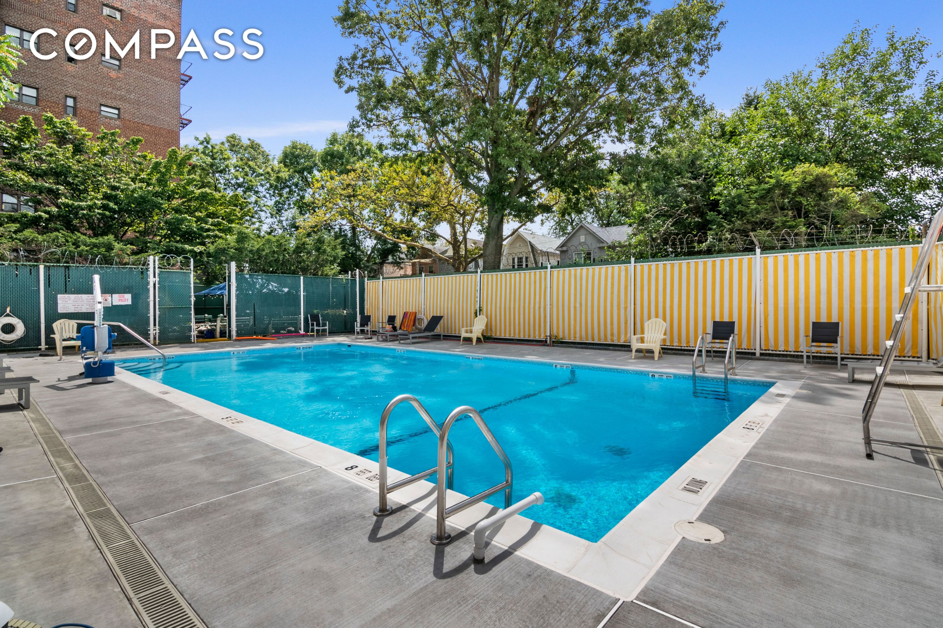 #8 photo, 1170 Ocean Parkway, Бруклин ‖ Midwood , NY 11230