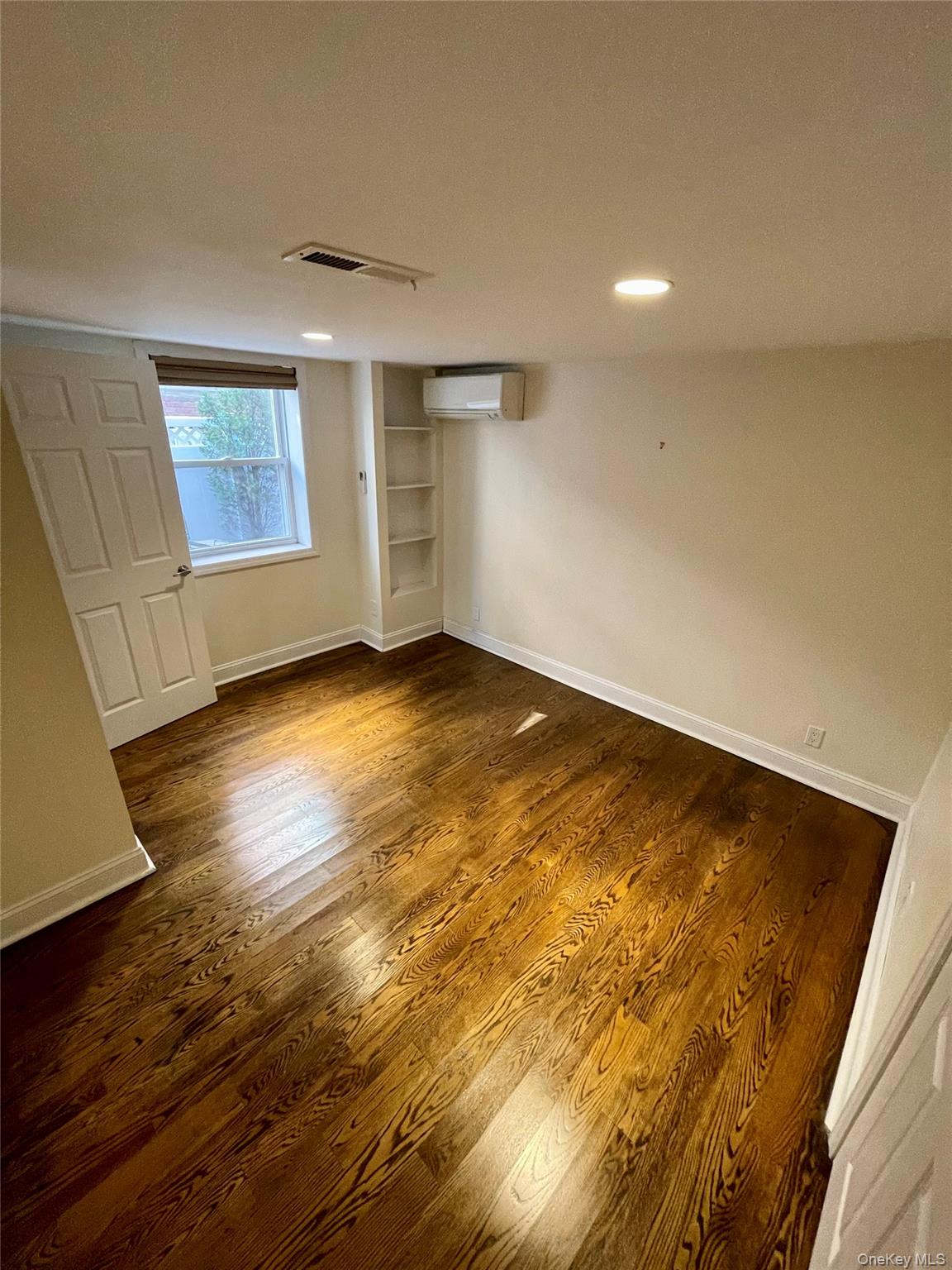 #5 photo, 133-09 Rockaway Beach BLVD, Belle Harbor , NY 11694