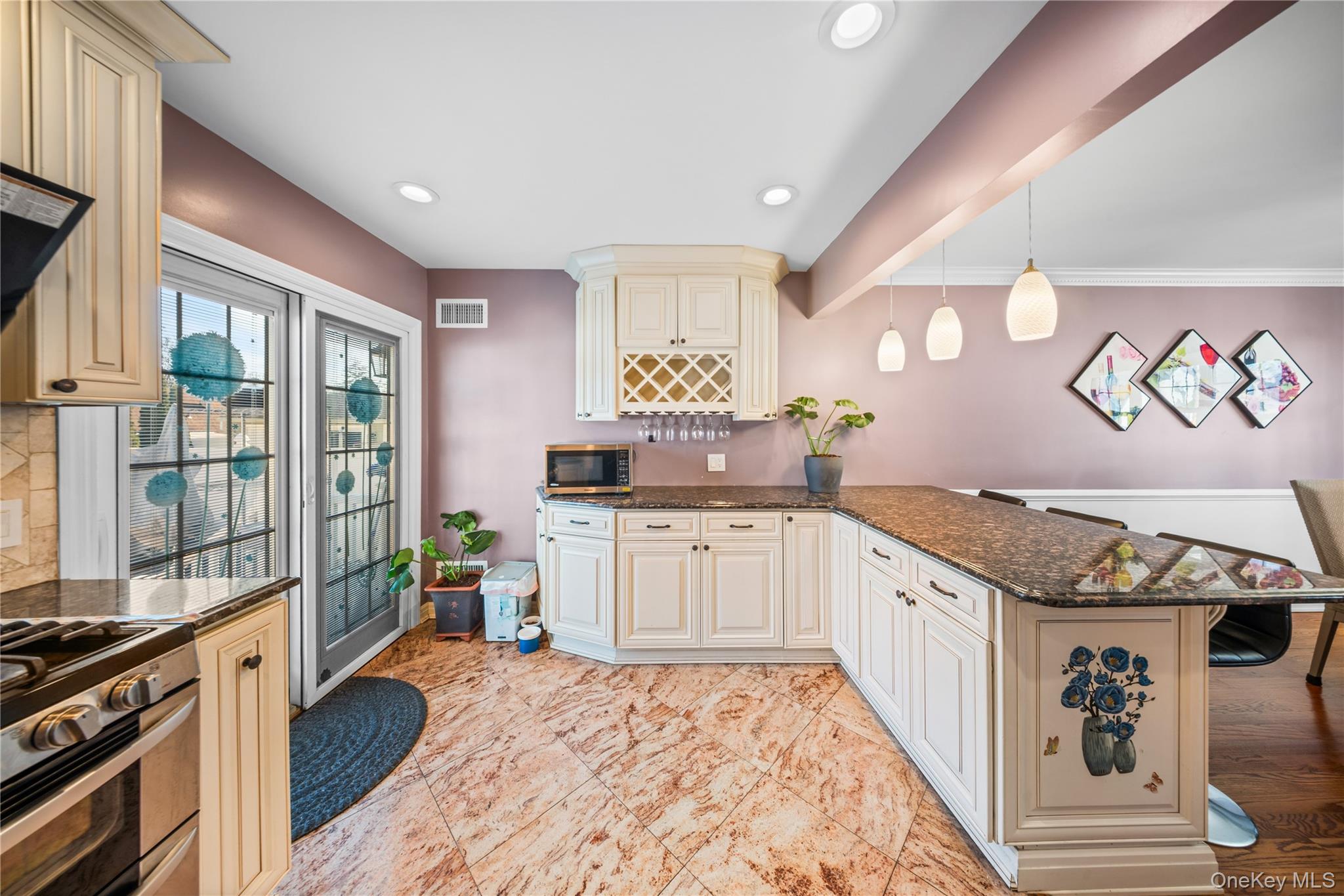 #7 photo, 2421 Atlantic Boulevard, नासाउ काउंटी Wantagh , NY 11793