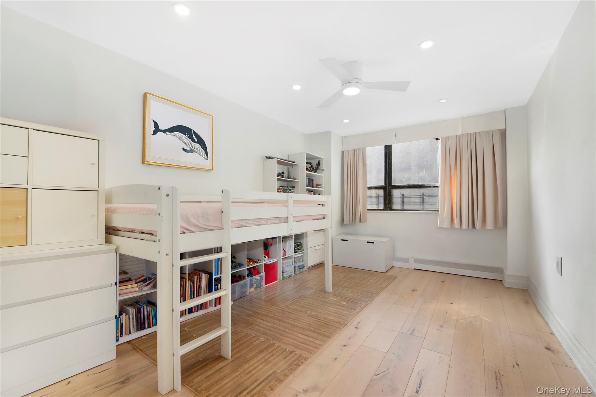 #8 photo, 301 Cathedral Parkway, Манхэттен ‖ New York (Manhattan) , NY 10026