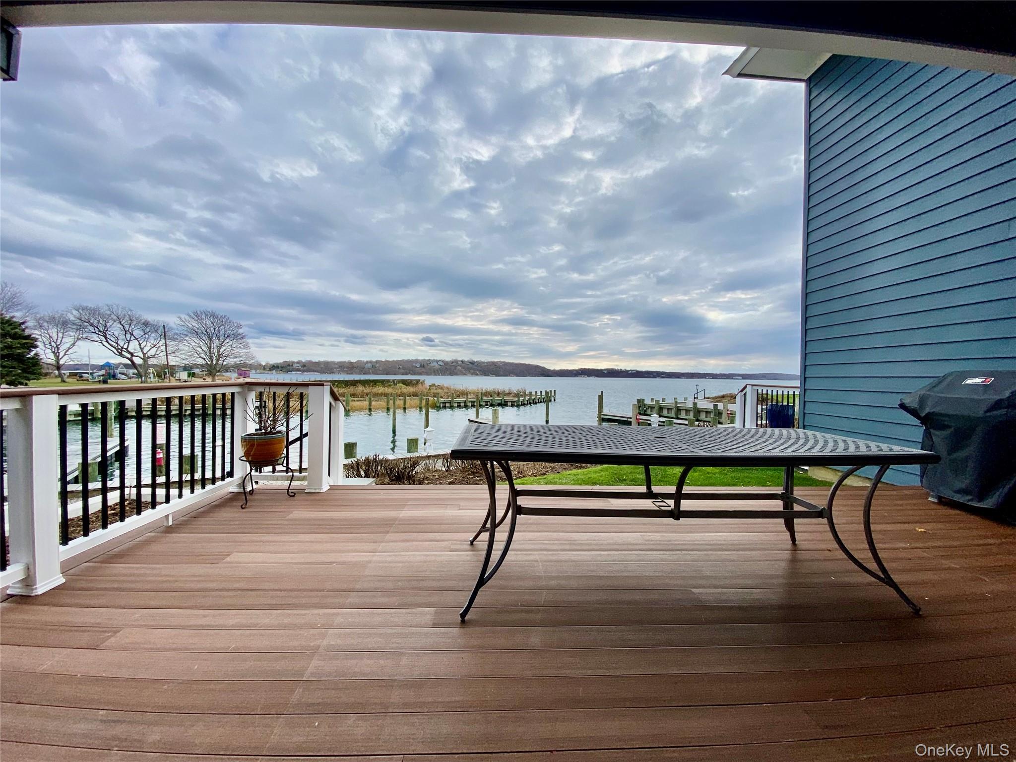 #17 photo, 131 6th Street, Саффолк ‖ Greenport , NY 11944