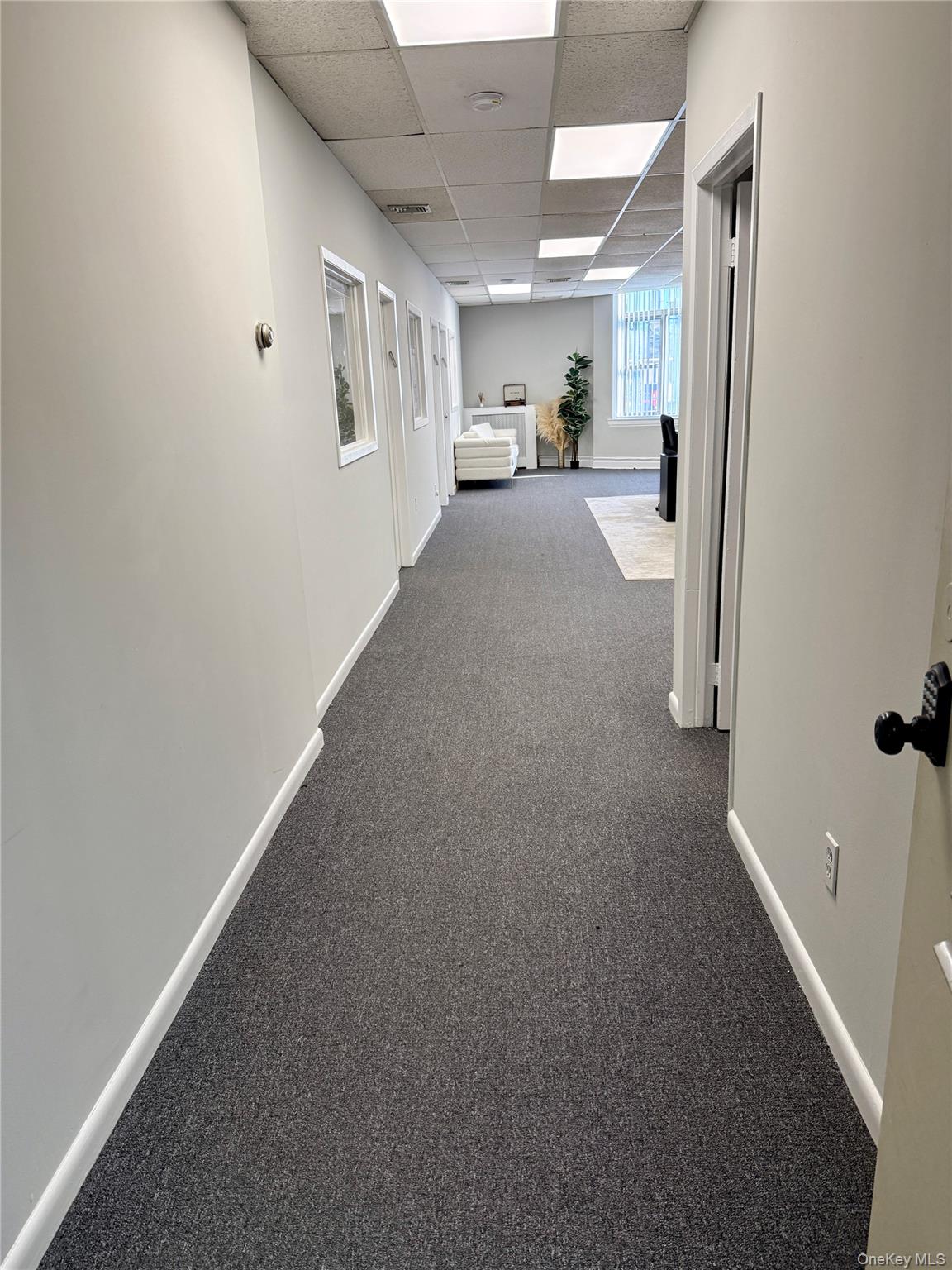 #5 photo, 375 Sunrise Highway, מחוז נסאו Lynbrook , NY 11563