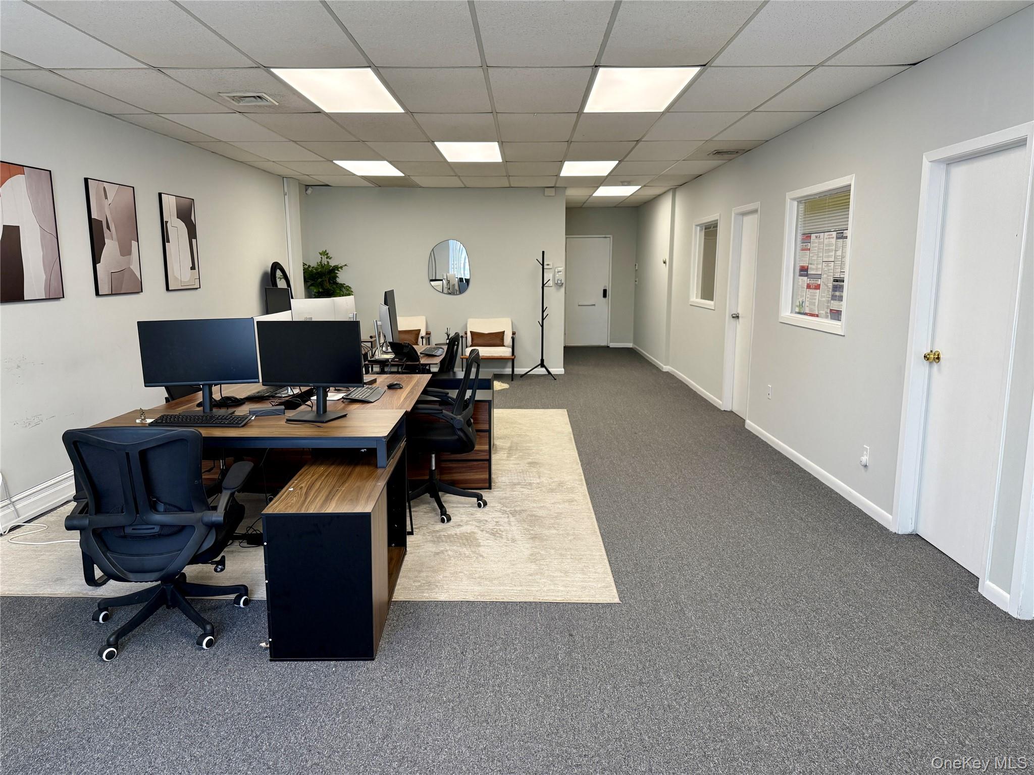 #8 photo, 375 Sunrise Highway, מחוז נסאו Lynbrook , NY 11563