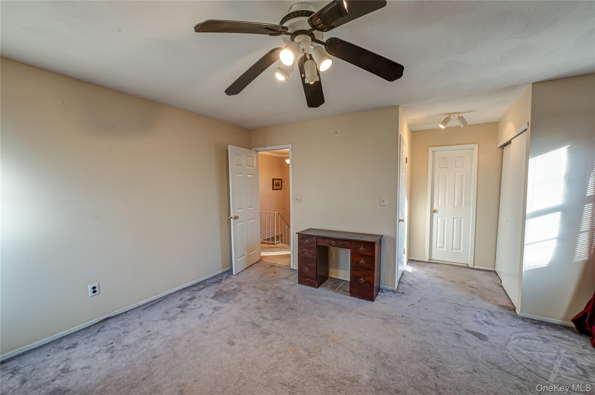 #18 photo, 290 E Woodside Avenue, Patchogue , NY 11772