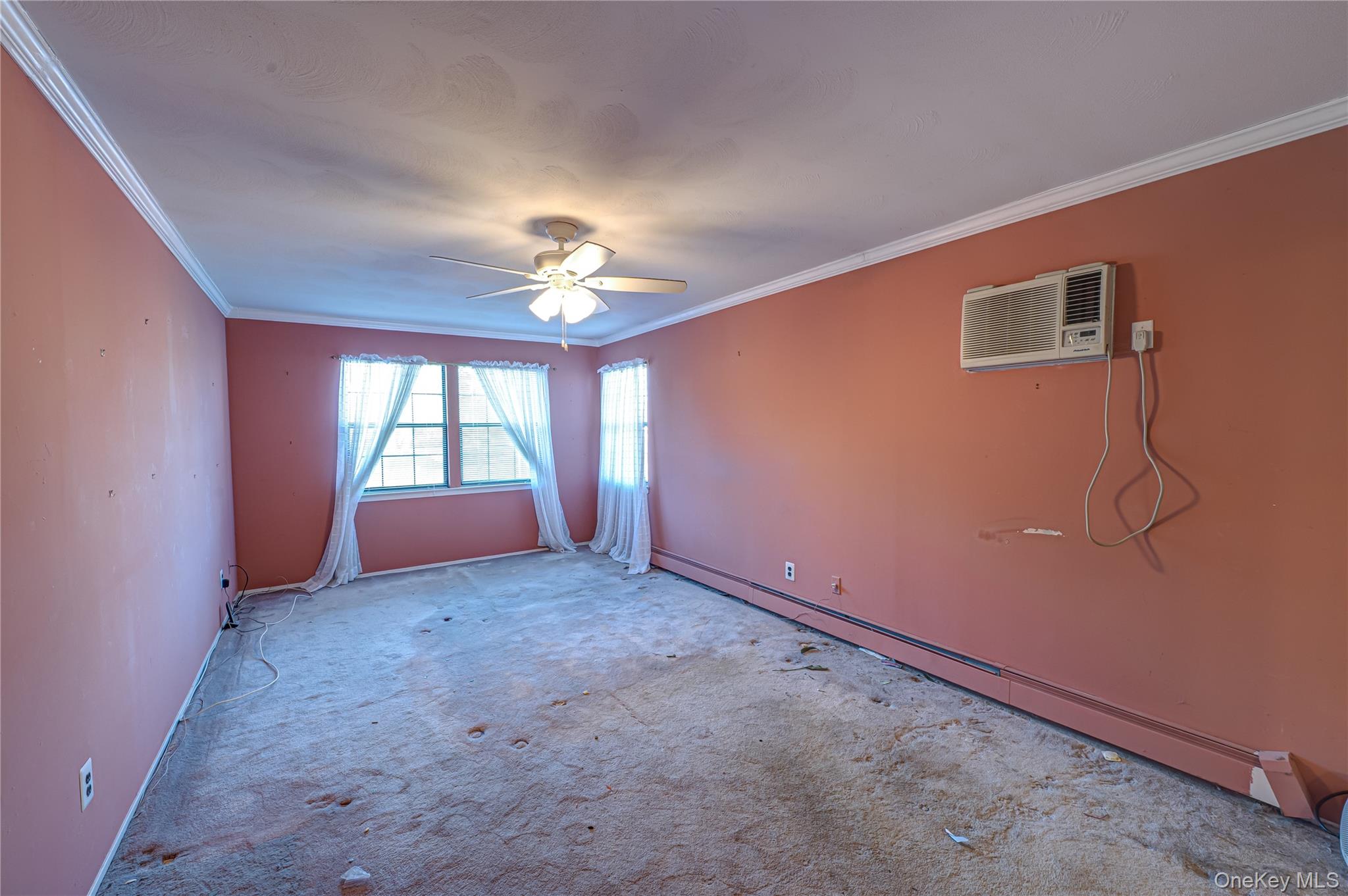 #20 photo, 290 E Woodside Avenue, Patchogue , NY 11772