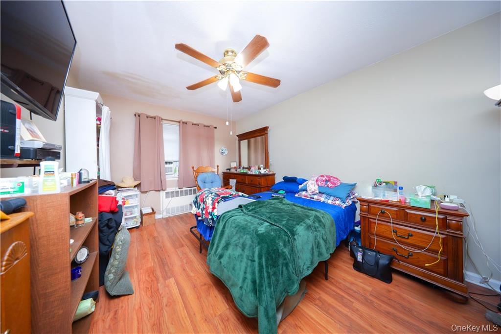 #20 photo, 1296 E 54th Street, Brooklyn , NY 11234