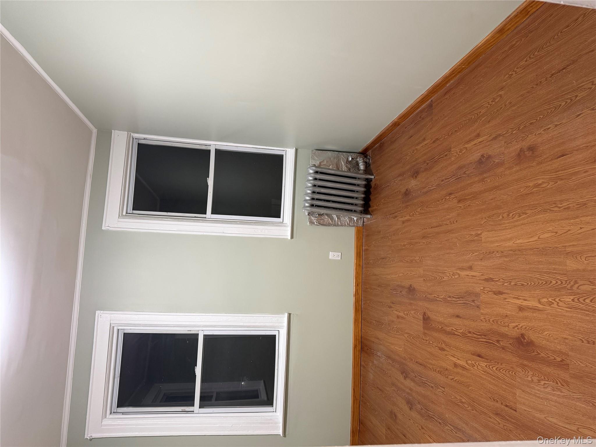 #3 photo, 12705 88th Avenue, Richmond Hill , NY 11418