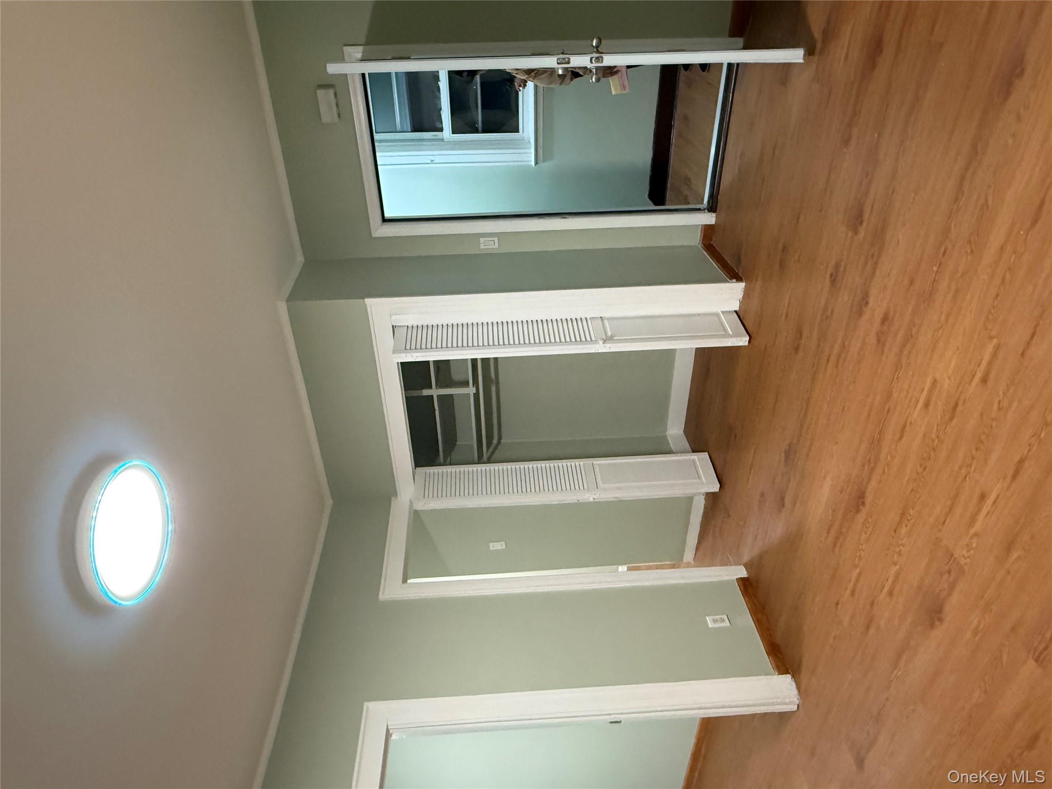 #6 photo, 12705 88th Avenue, Richmond Hill , NY 11418