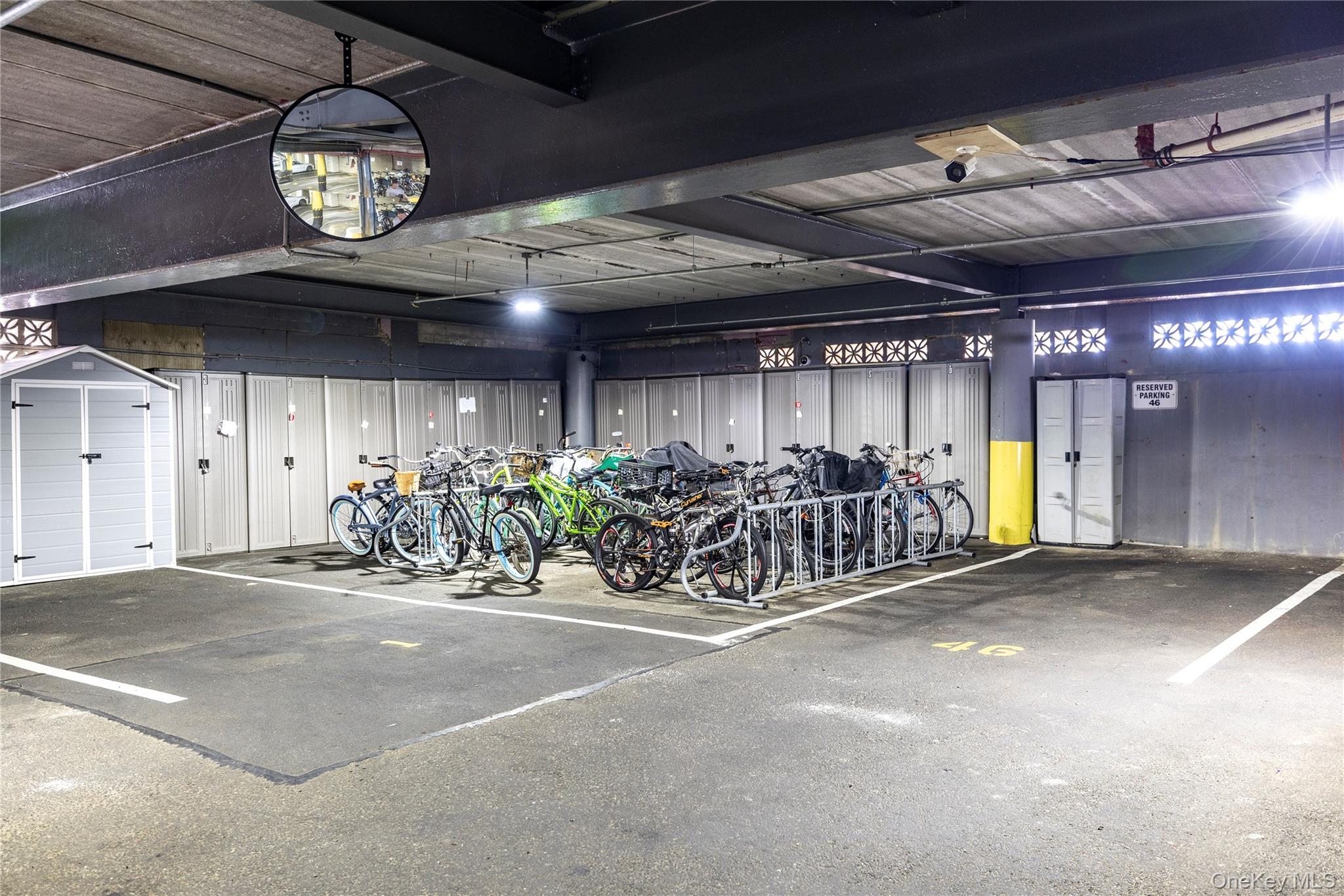 #7 photo, 360 Shore Road, नासाउ काउंटी Long Beach , NY 11561