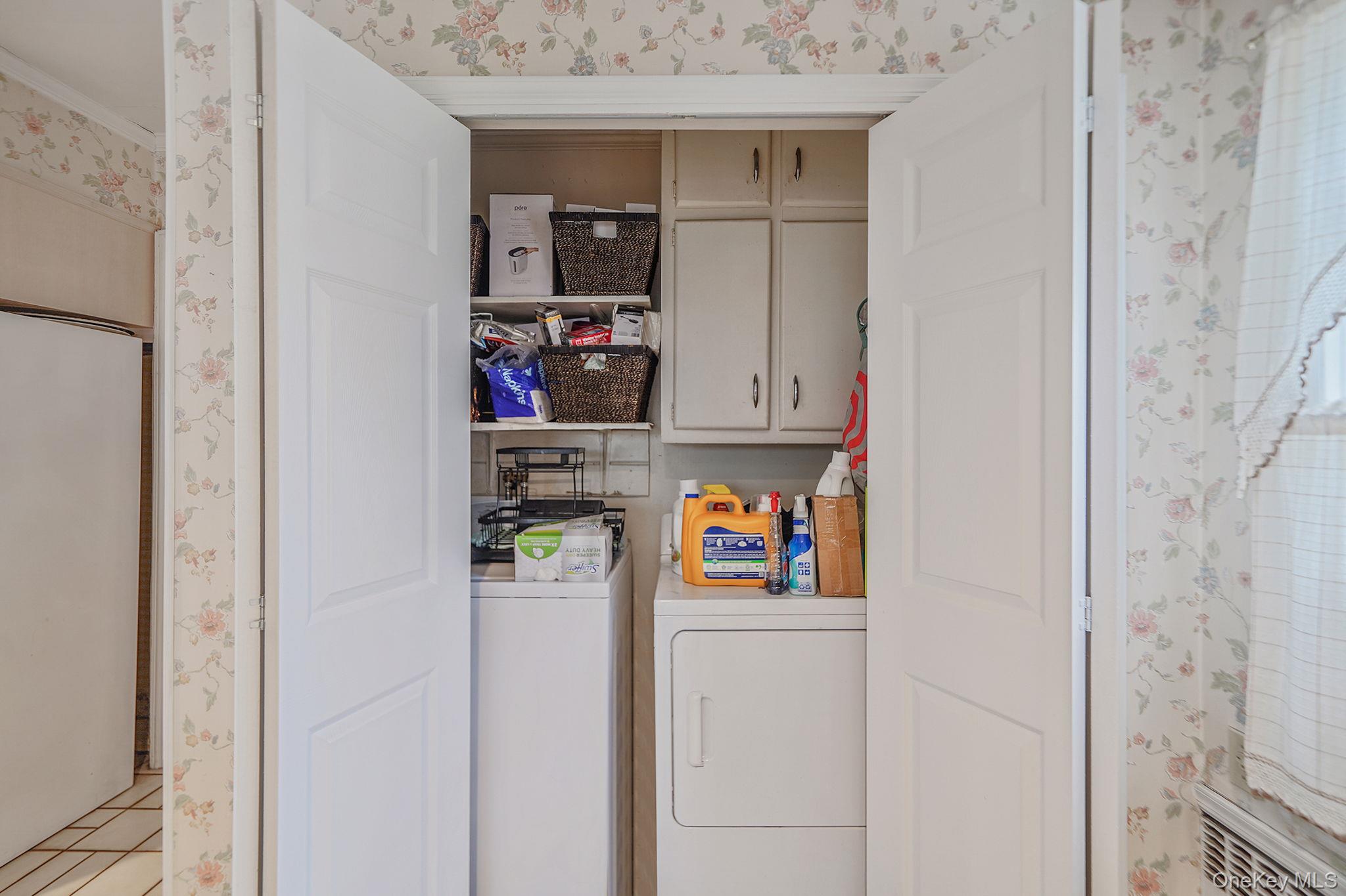 #13 photo, 7 Rugby Road, नासाउ काउंटी Westbury , NY 11590