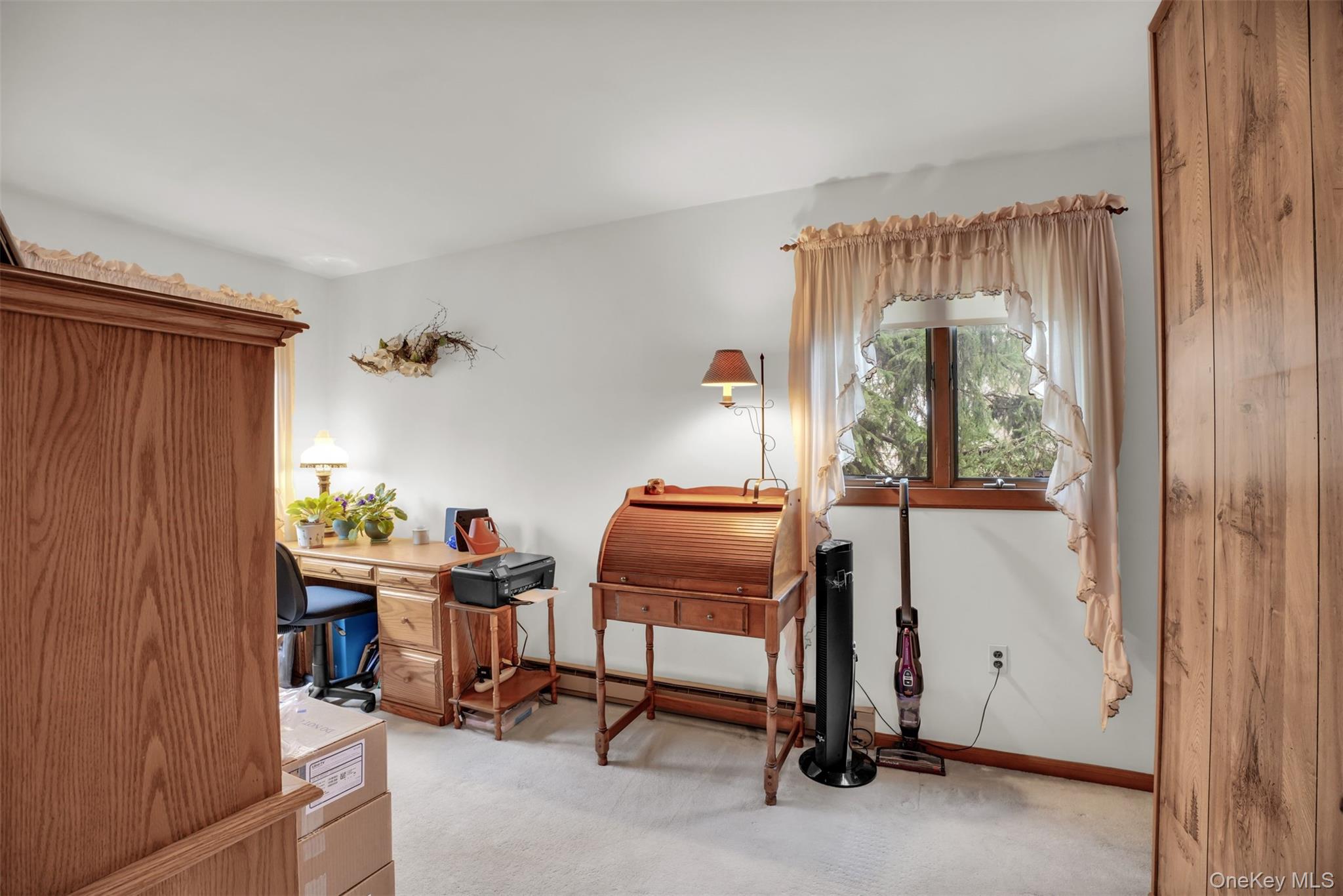 #17 photo, 103 Wauwepex Trail, Ridge , NY 11961