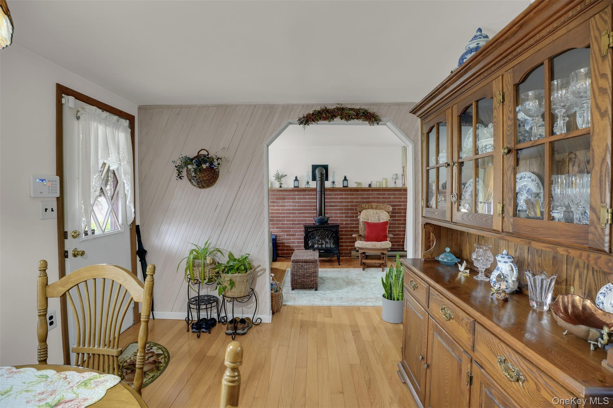 #9 photo, 103 Wauwepex Trail, Ridge , NY 11961