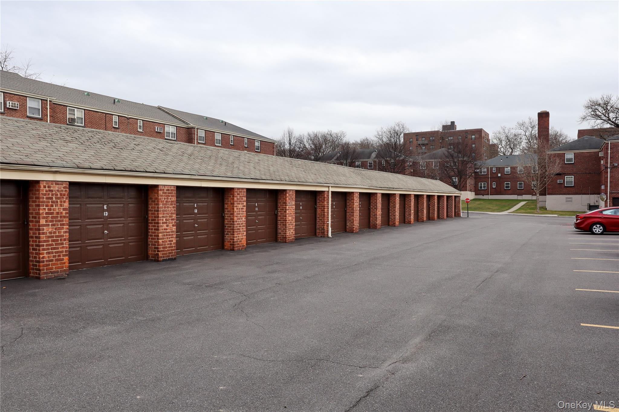 #5 photo, 211-07A 73rd Avenue, Куинс ‖ Bayside , NY 11364