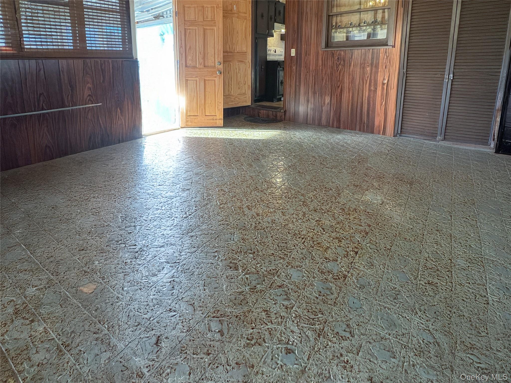 #10 photo, 32 Flintlock Drive, Shirley , NY 11967