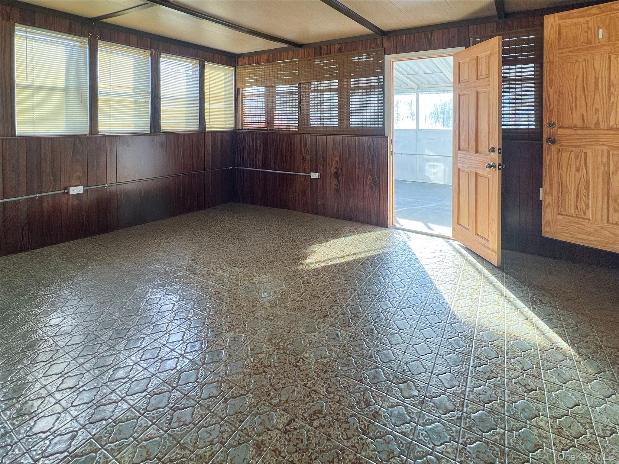 #11 photo, 32 Flintlock Drive, Shirley , NY 11967