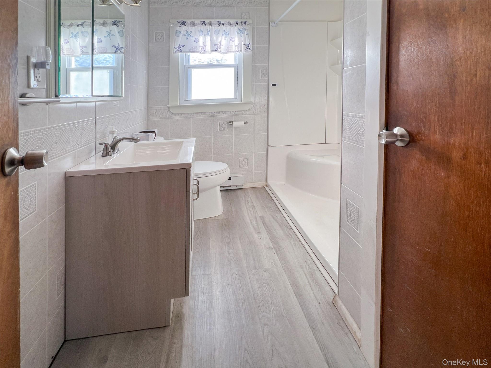 #16 photo, 32 Flintlock Drive, Shirley , NY 11967