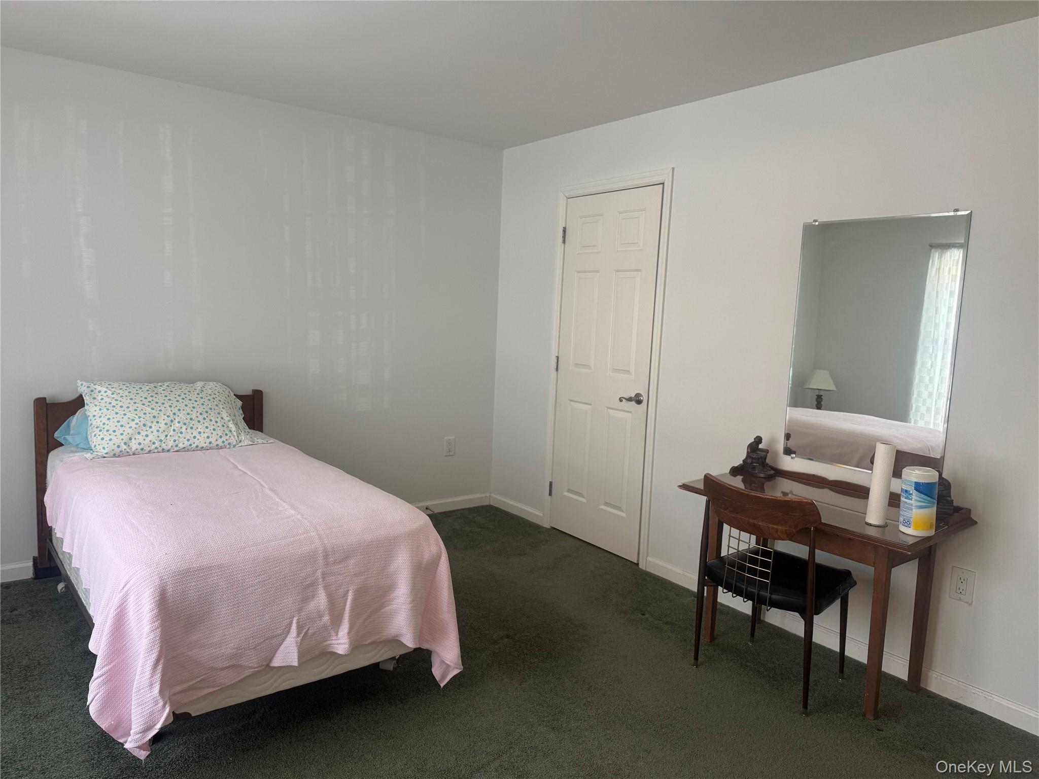 #11 photo, 1407 Middle Road, سوفولك Calverton , NY 11933