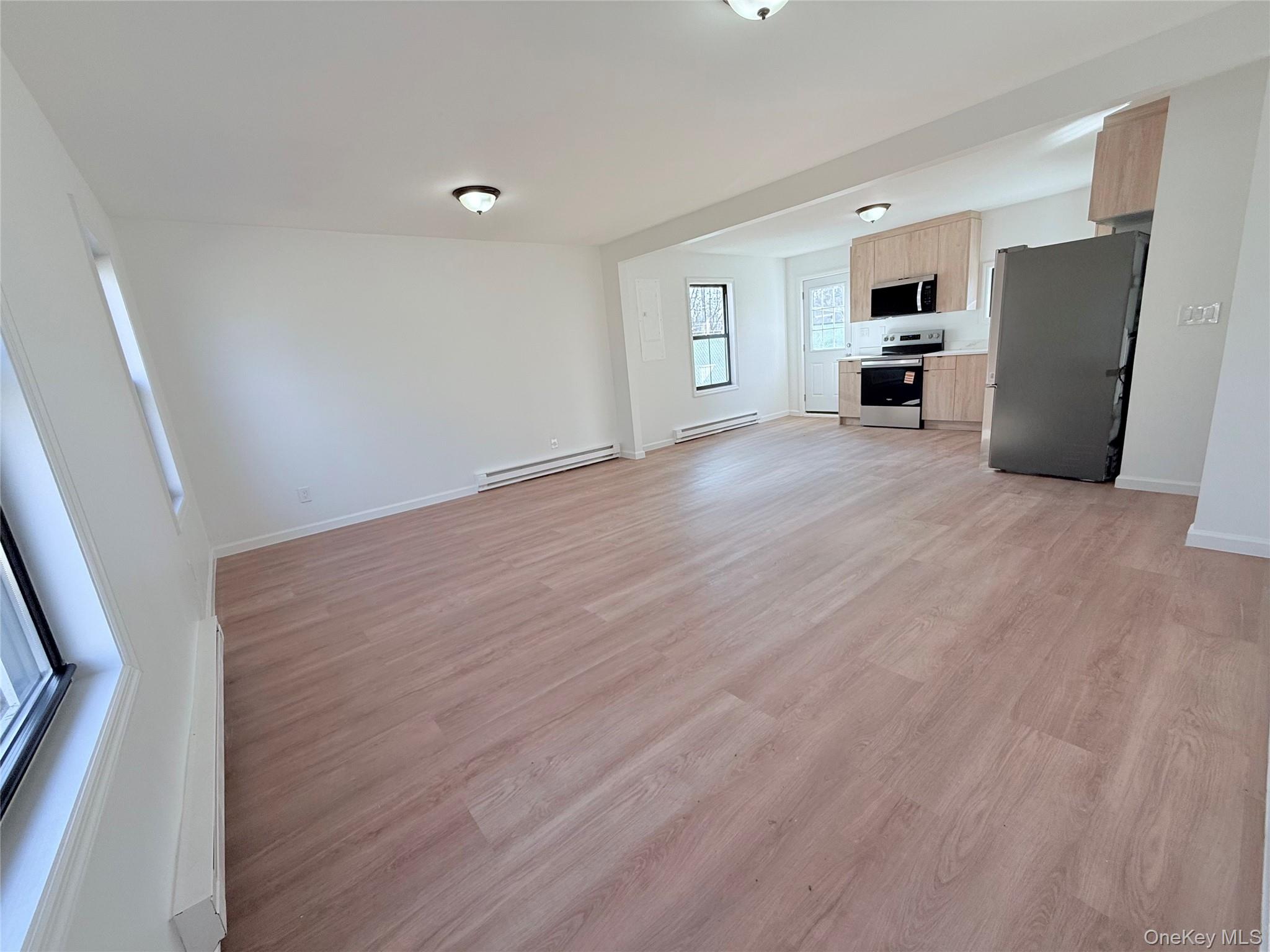 #2 photo, 89 Oak Avenue, Shirley , NY 11967