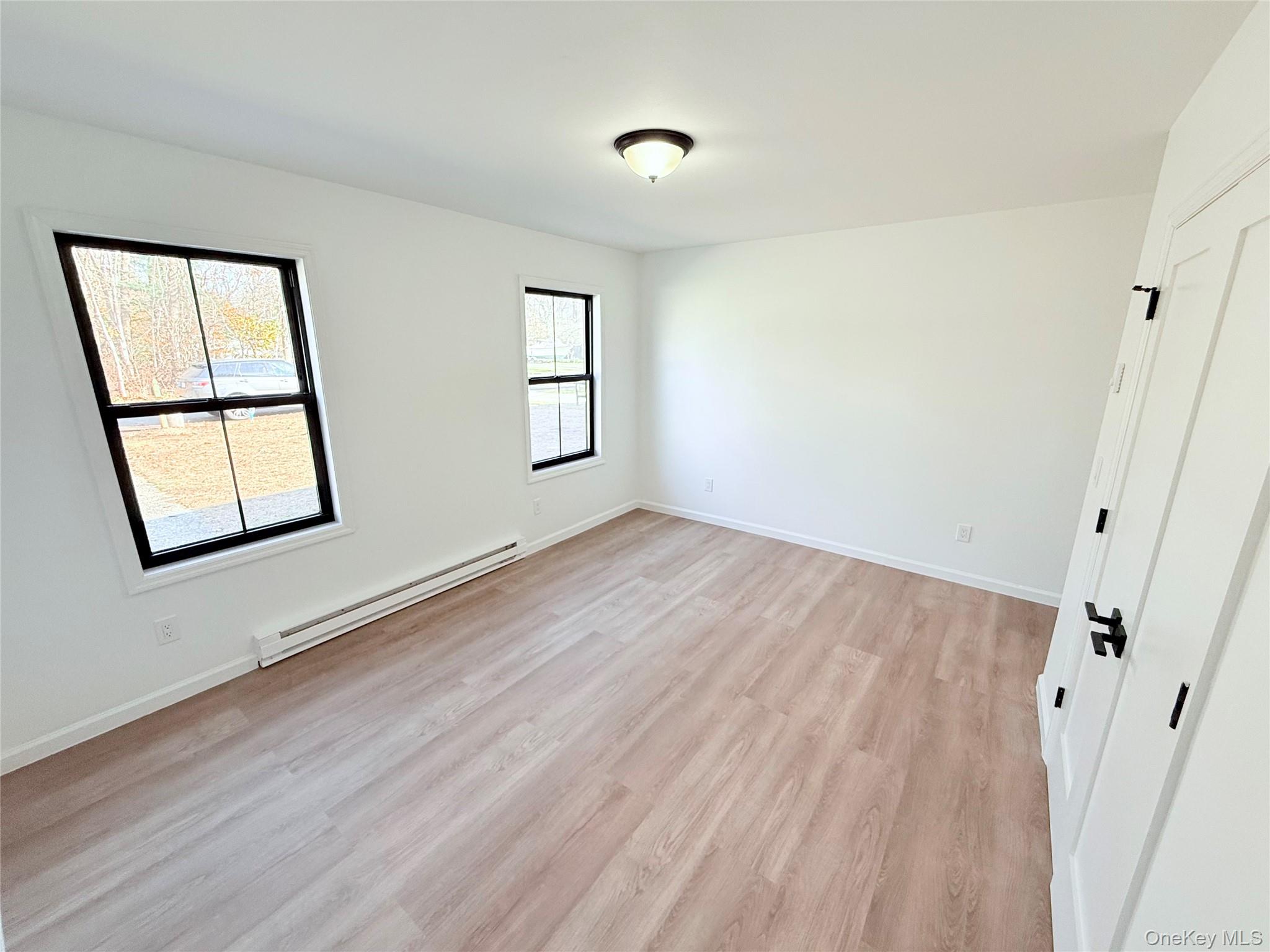 #8 photo, 89 Oak Avenue, Shirley , NY 11967