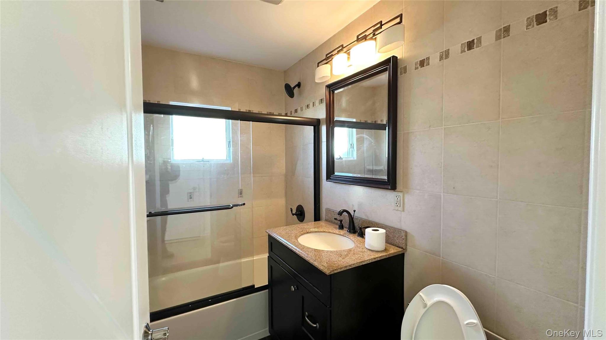 #5 photo, 34 Marksman Lane, Levittown , NY 11756