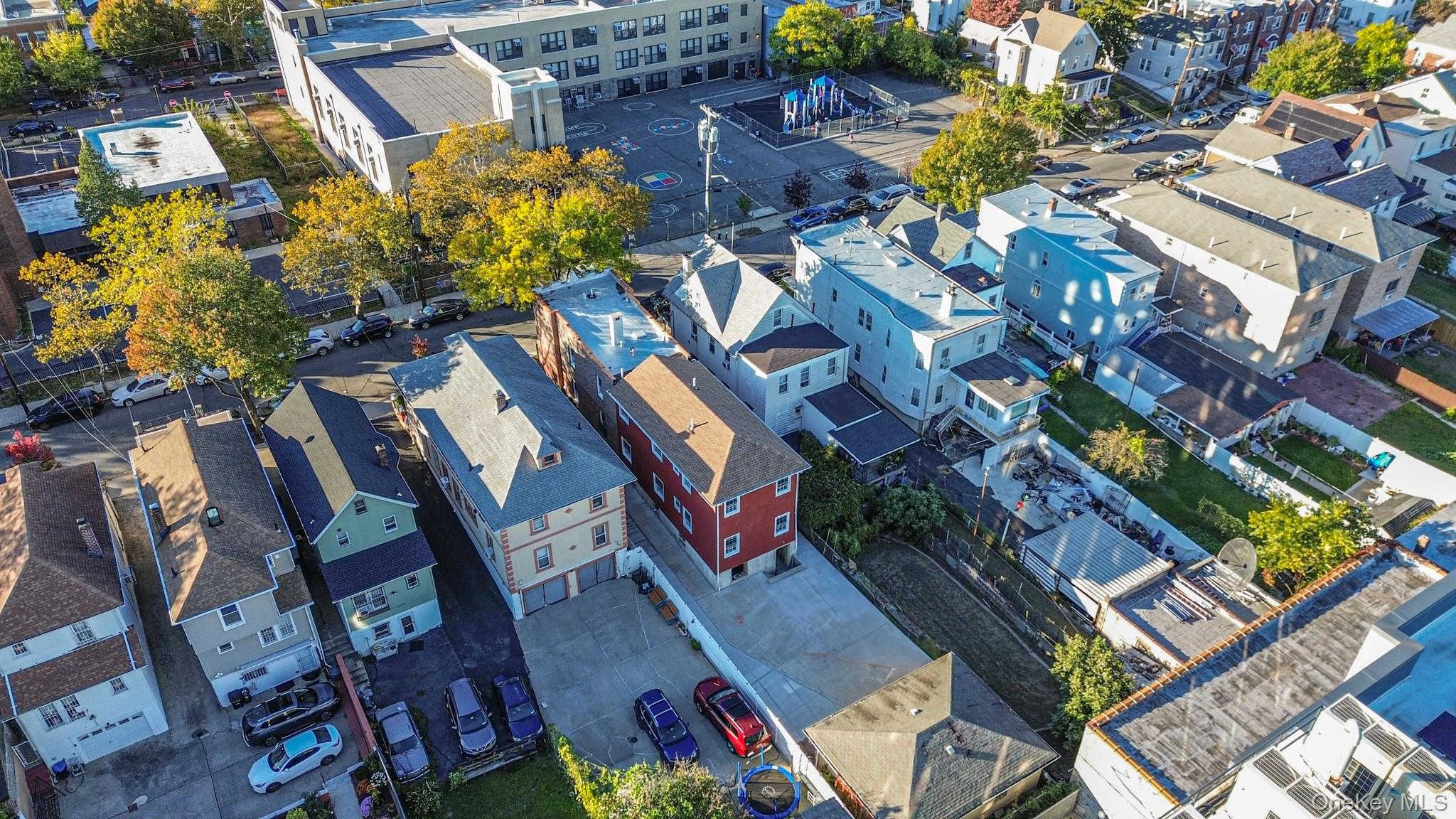 #19 photo, 4518 Richardson Avenue, Бронкс ‖ Bronx , NY 10470