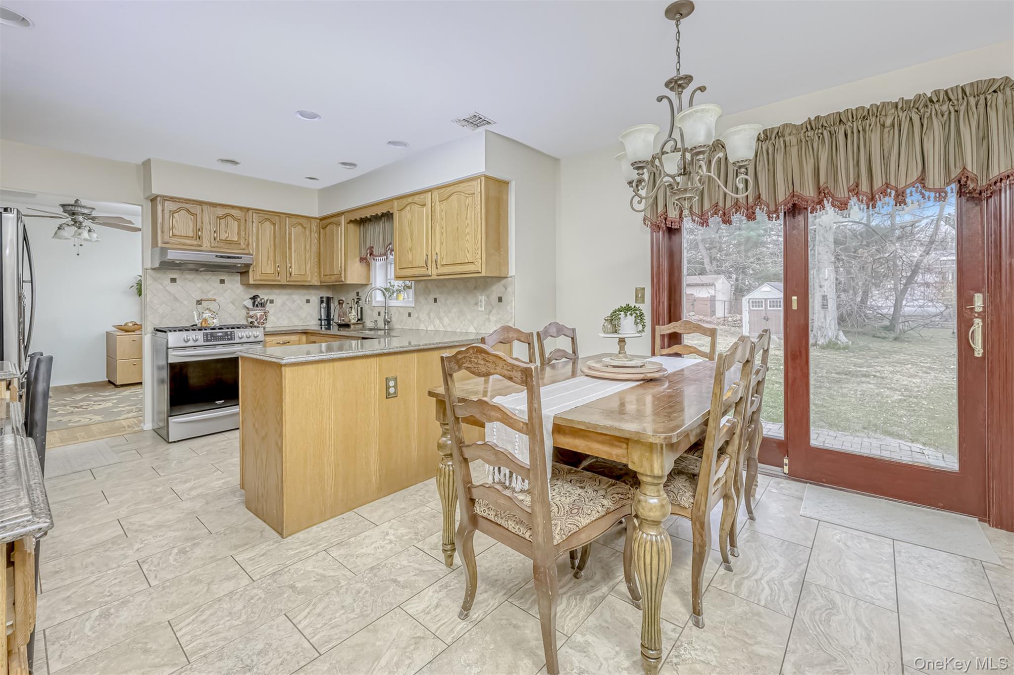 #8 photo, 18 Mountainview Avenue, Suffern , NY 10901