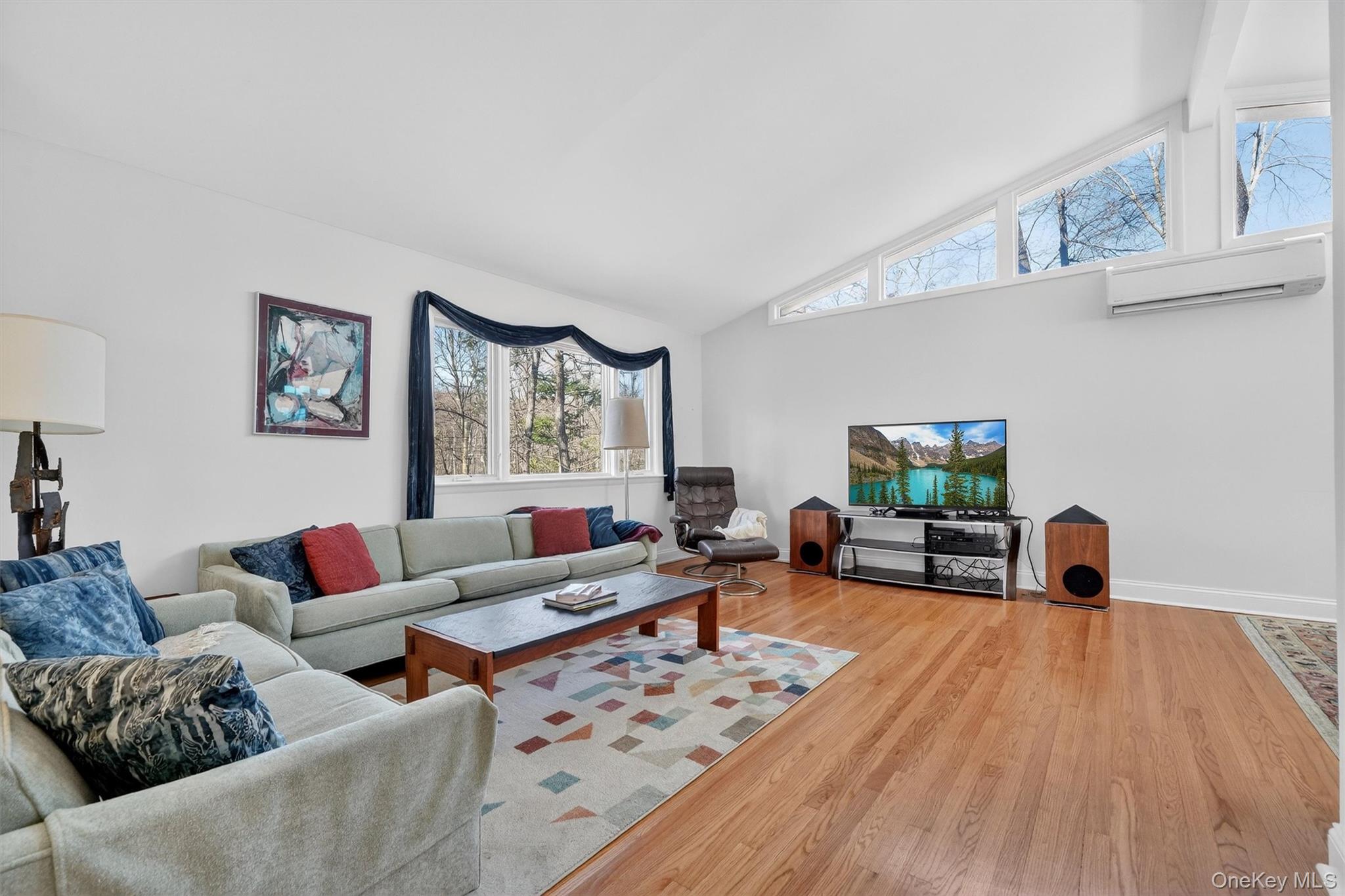 #5 photo, 2802 Deer Street, Mohegan Lake , NY 10547