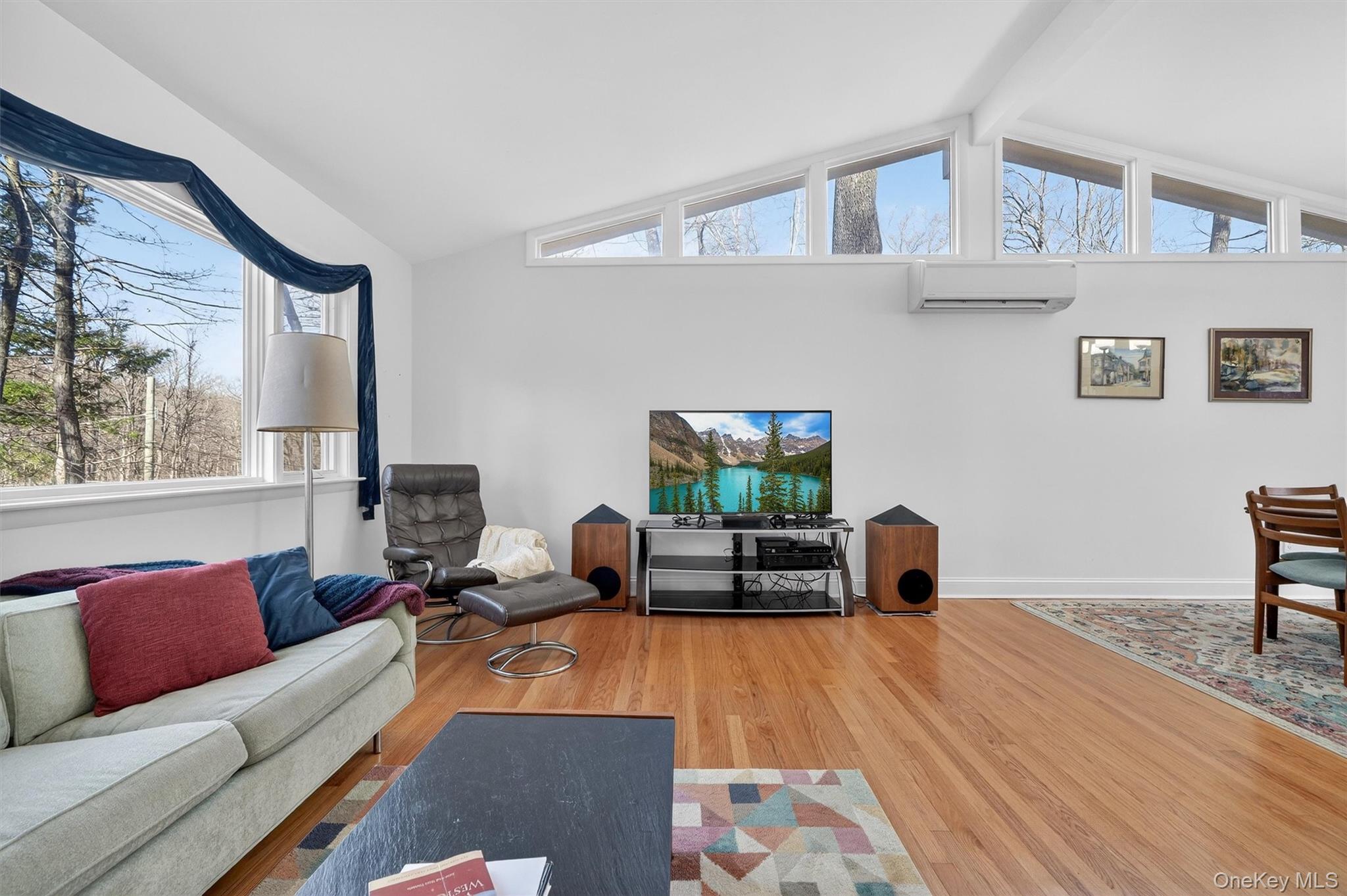 #6 photo, 2802 Deer Street, Mohegan Lake , NY 10547