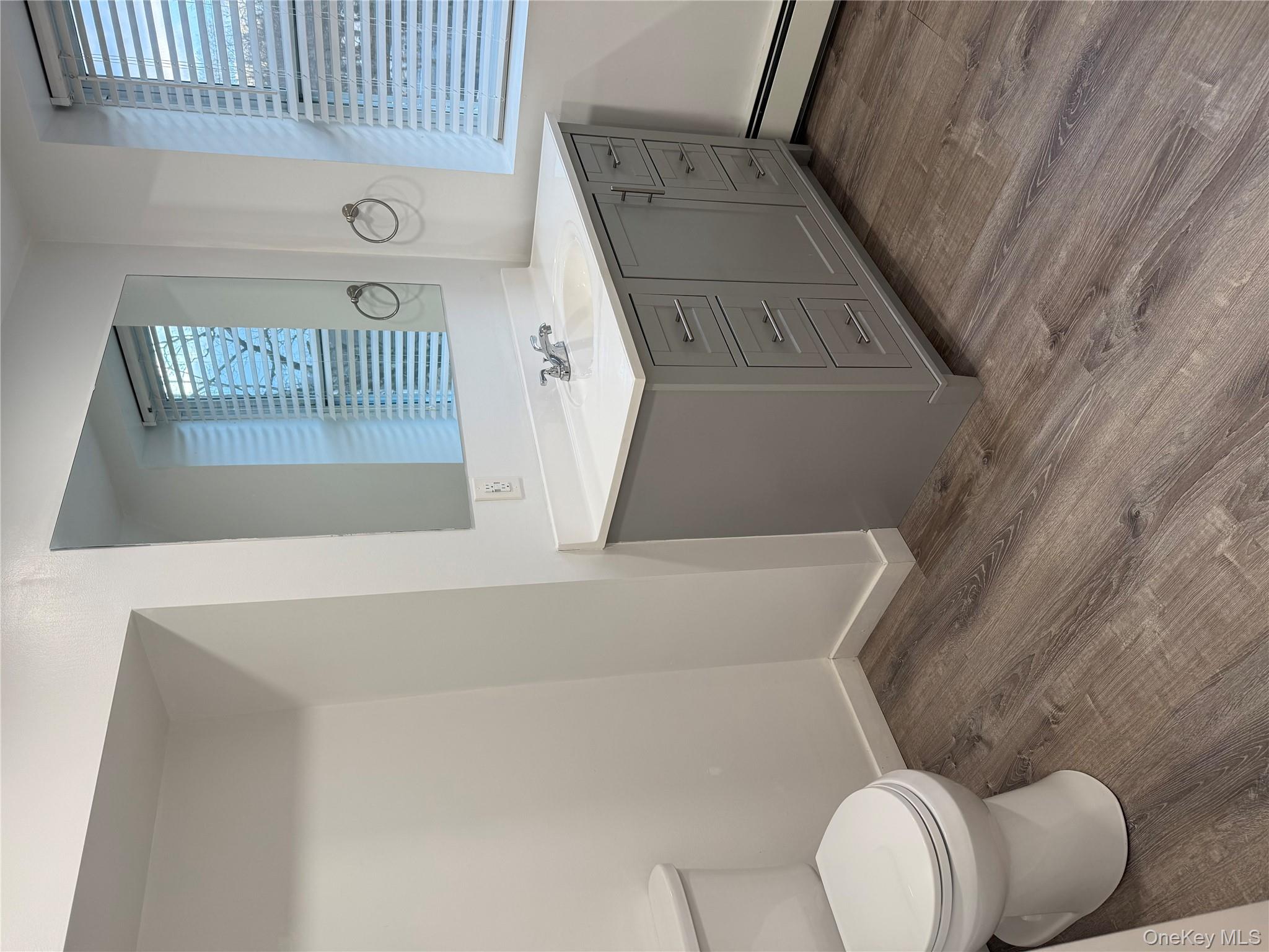 #12 photo, 619 Salt Point Turnpike, Poughkeepsie , NY 12601