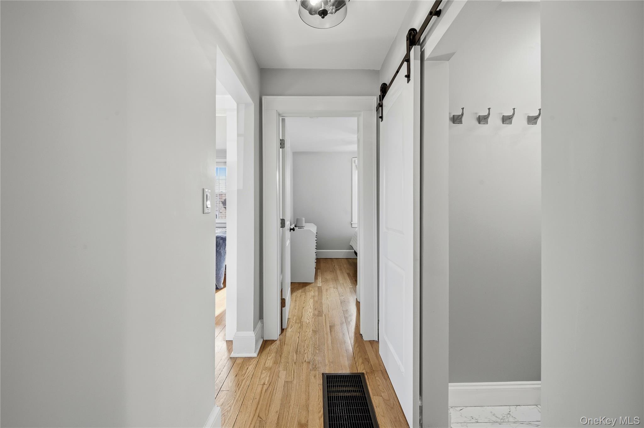 #16 photo, 117 Cedar Avenue, New Windsor , NY 12553