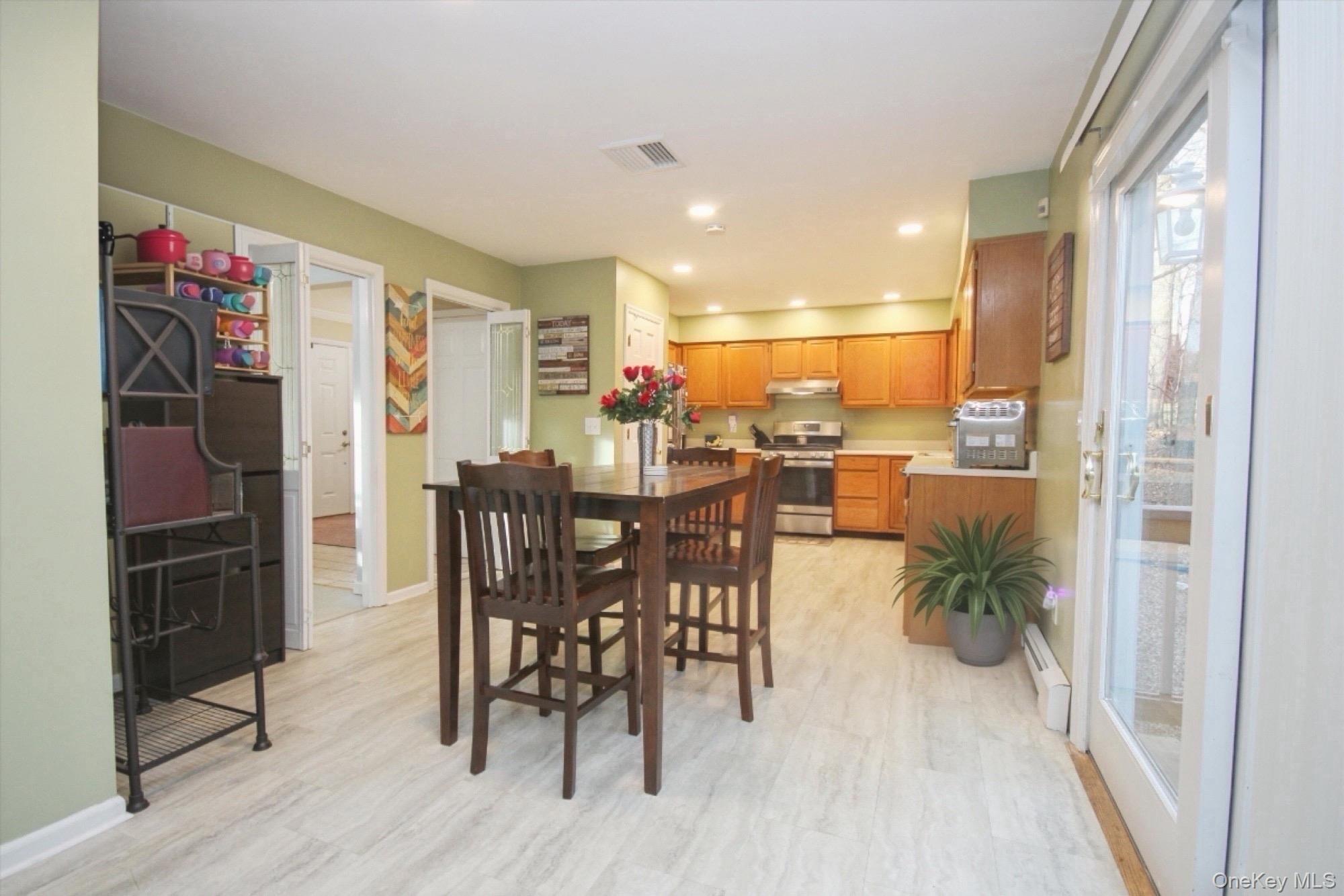 #17 photo, 3 Geering Way, Fishkill , NY 12524