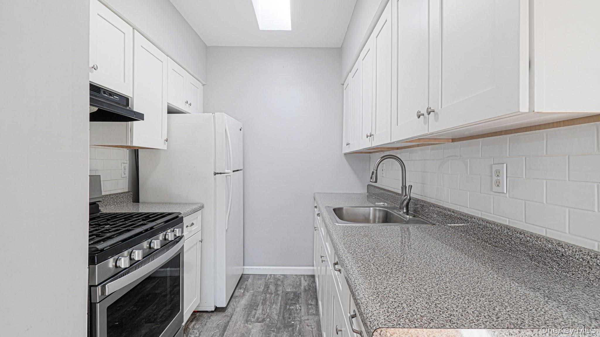 #19 photo, 1270 Rosedale Avenue, Bronx , NY 10472