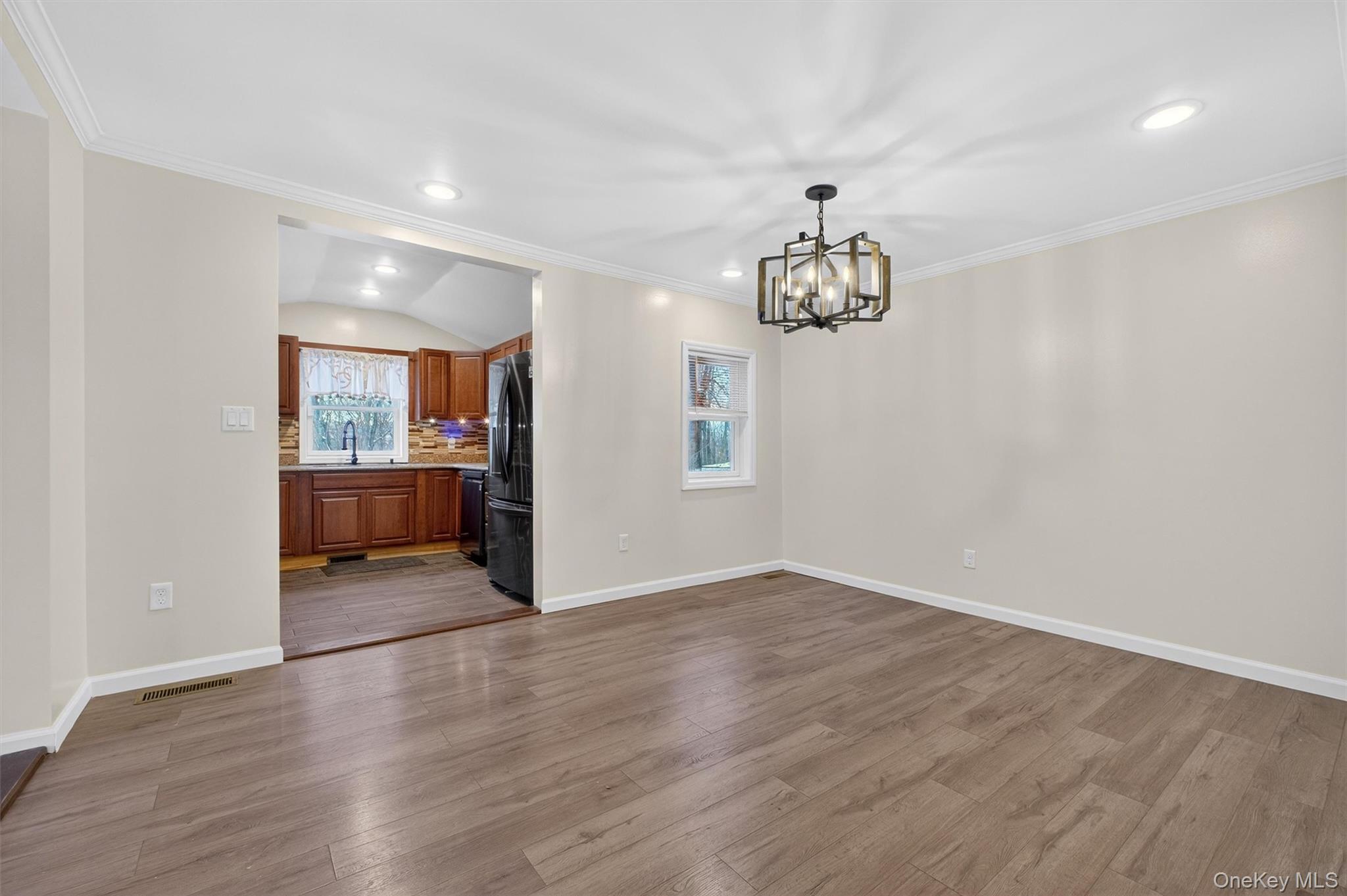 #11 photo, 173 N Grand Avenue, Poughkeepsie , NY 12603