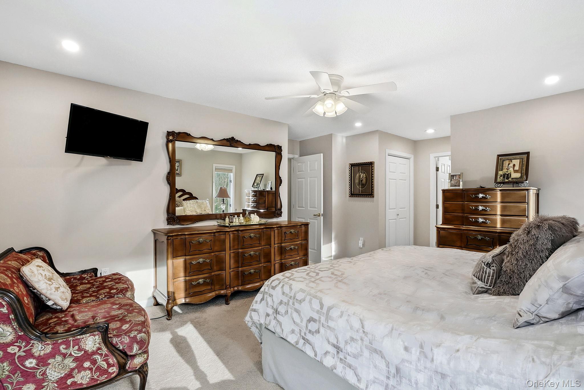 #12 photo, 641 Heritage Hills, Somers , NY 10589